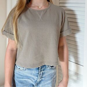 Gray Cropped Ribbed Tee